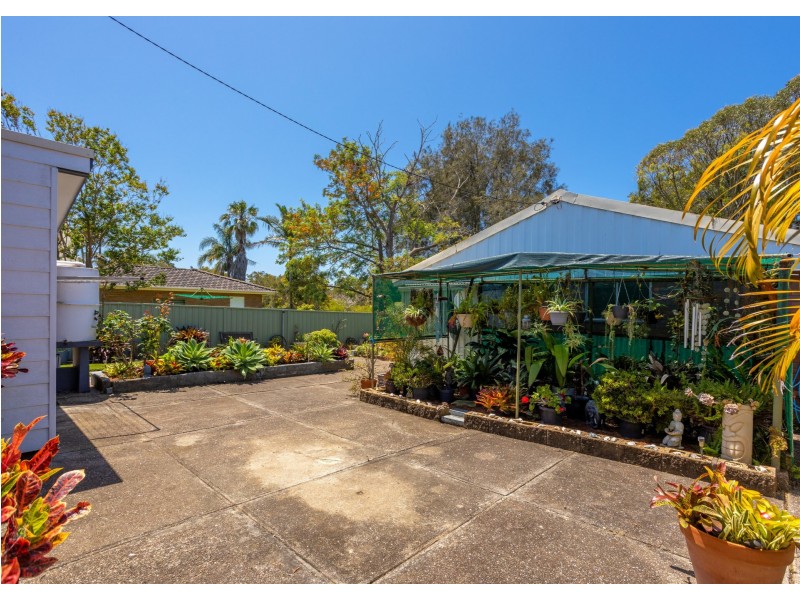 40 Richardson Street, Old Bar NSW 2430