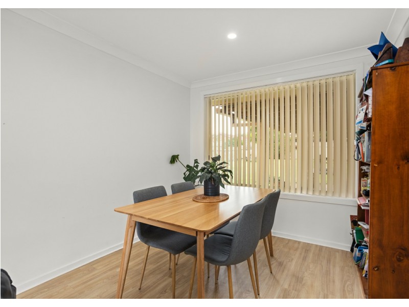 12 Molong Road, Old Bar NSW 2430