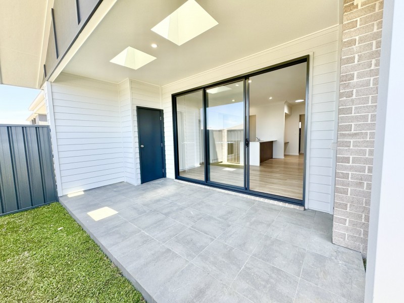 13 Driftwood Boulevard, Old Bar NSW 2430