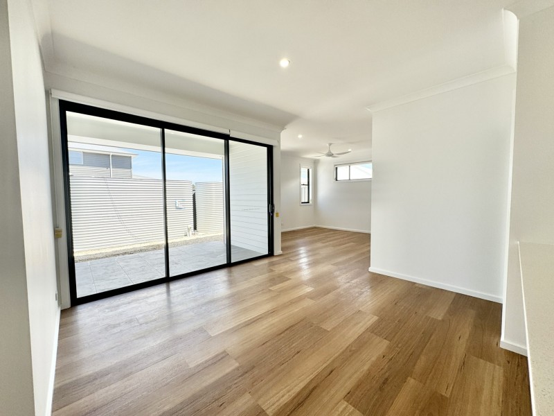 2 Fleetwood Street, Old Bar NSW 2430