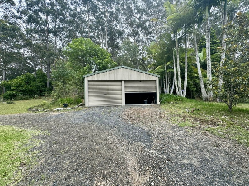 15 Scotts Road, Mitchells Island NSW 2430