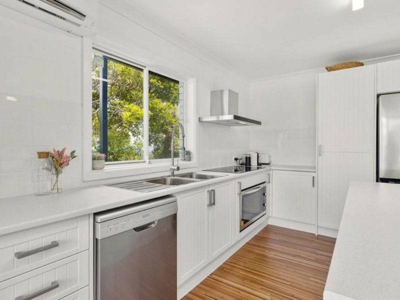 1 Smith Street, Old Bar NSW 2430