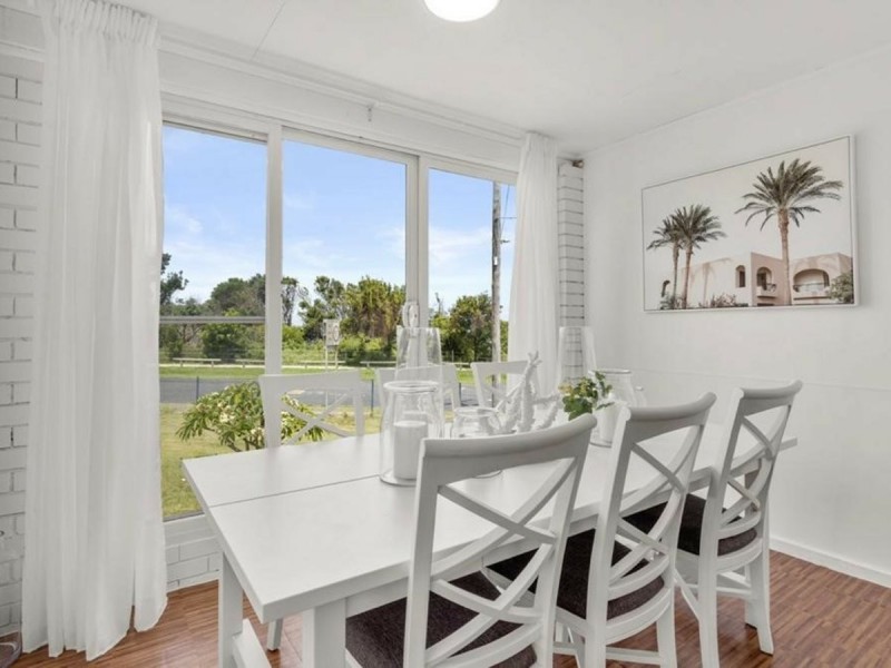 1 Smith Street, Old Bar NSW 2430