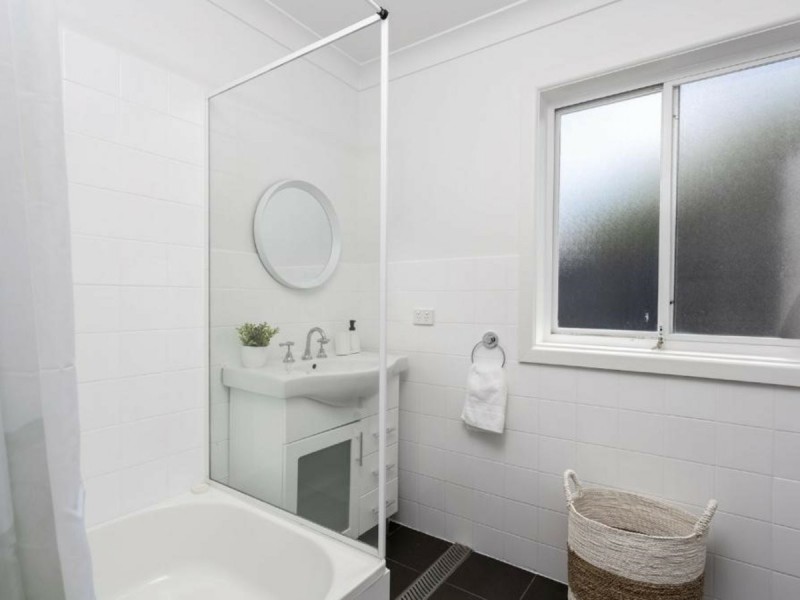 1 Smith Street, Old Bar NSW 2430