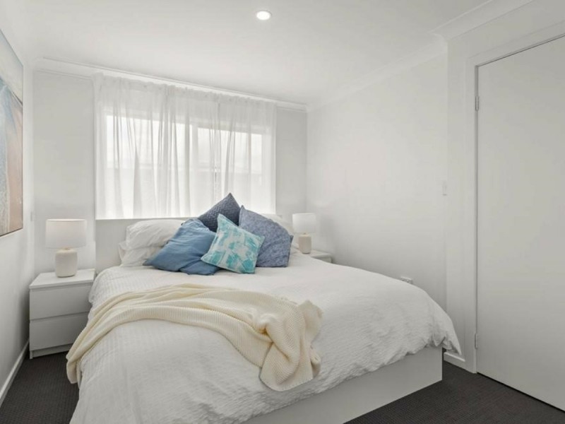 1 Smith Street, Old Bar NSW 2430