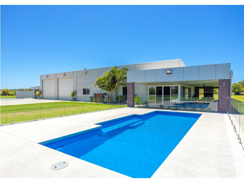 319 Manning Point Road, Oxley Island NSW 2430