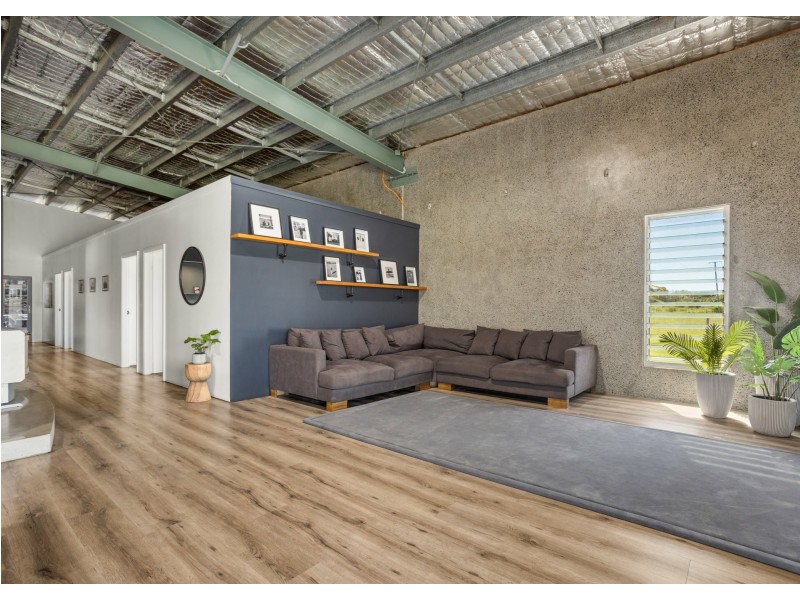 319 Manning Point Road, Oxley Island NSW 2430