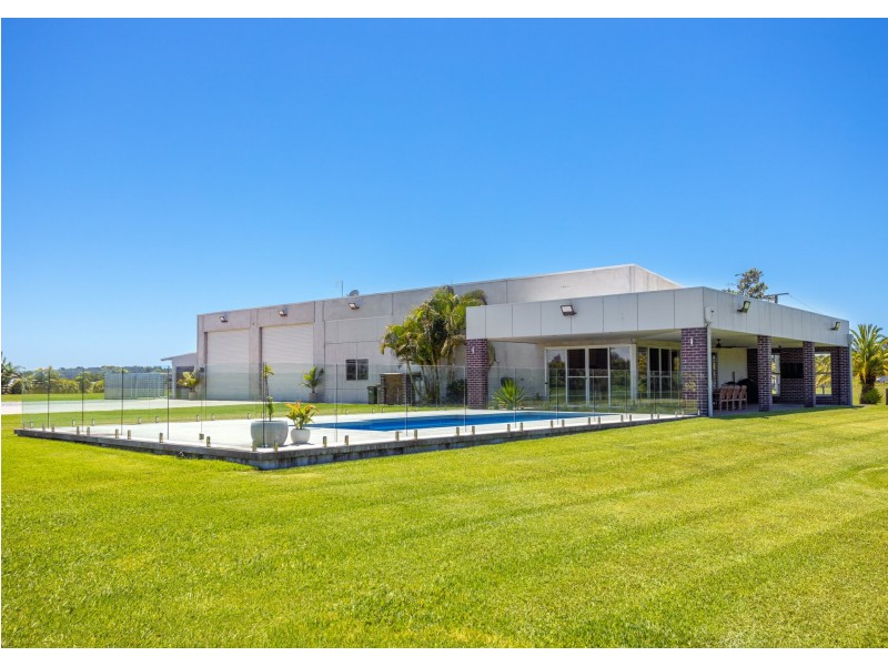 319 Manning Point Road, Oxley Island NSW 2430