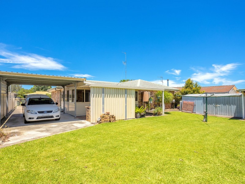 63 Waterman Street, Old Bar NSW 2430