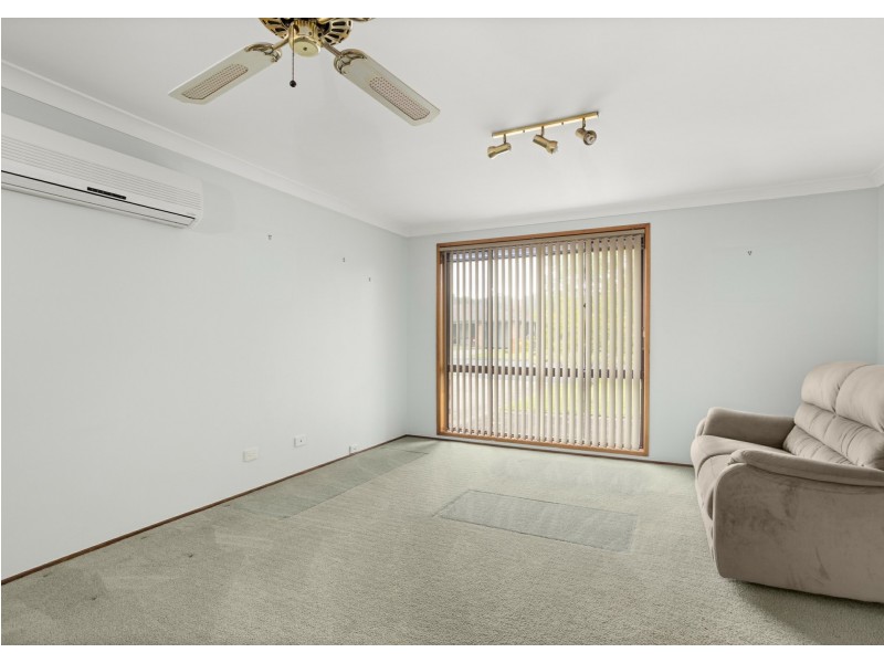 63 Waterman Street, Old Bar NSW 2430