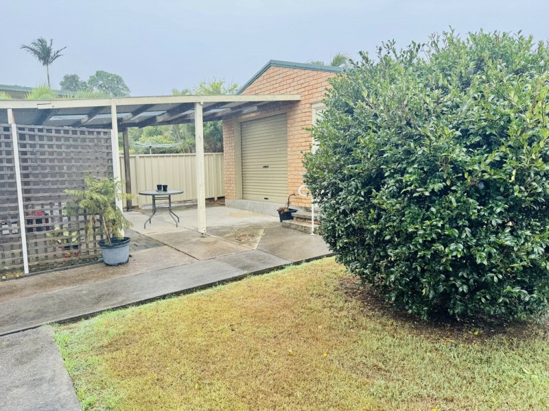 34 Molong Road, Old Bar NSW 2430