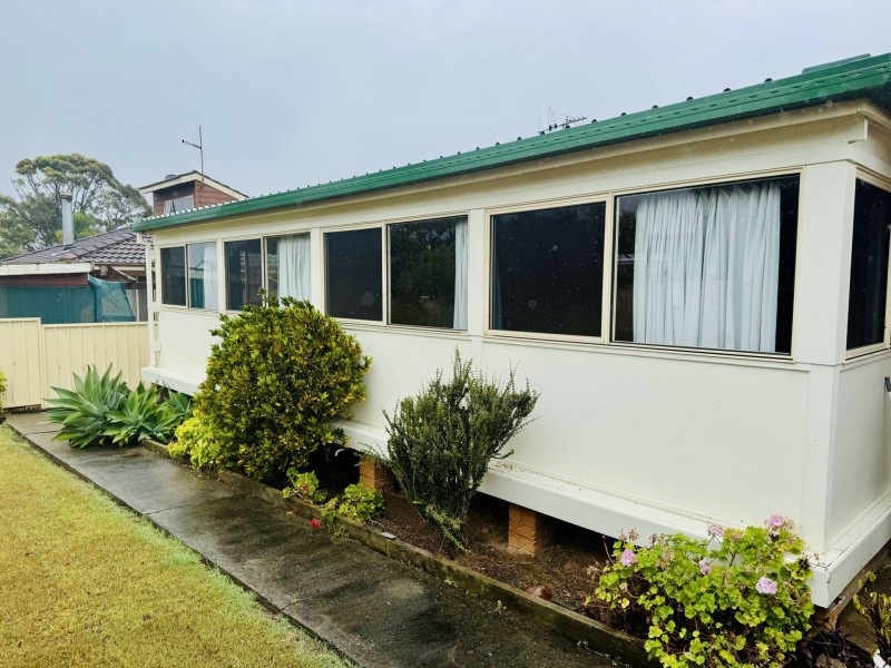 34 Molong Road, Old Bar NSW 2430