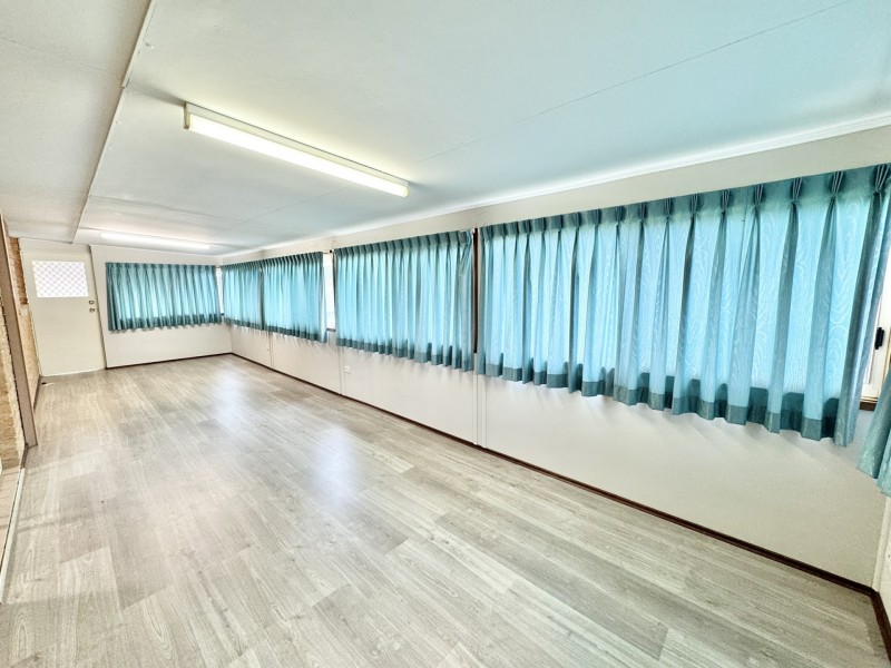 34 Molong Road, Old Bar NSW 2430