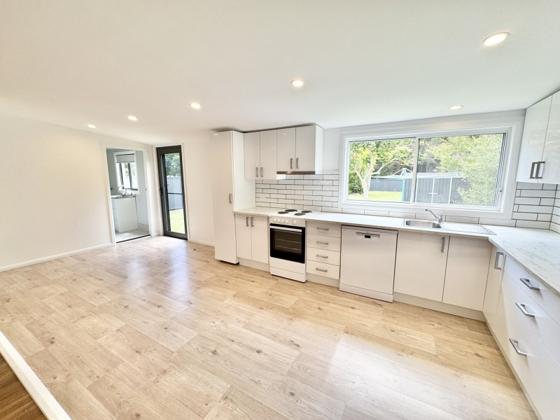 10 Richardson Street, Old Bar NSW 2430