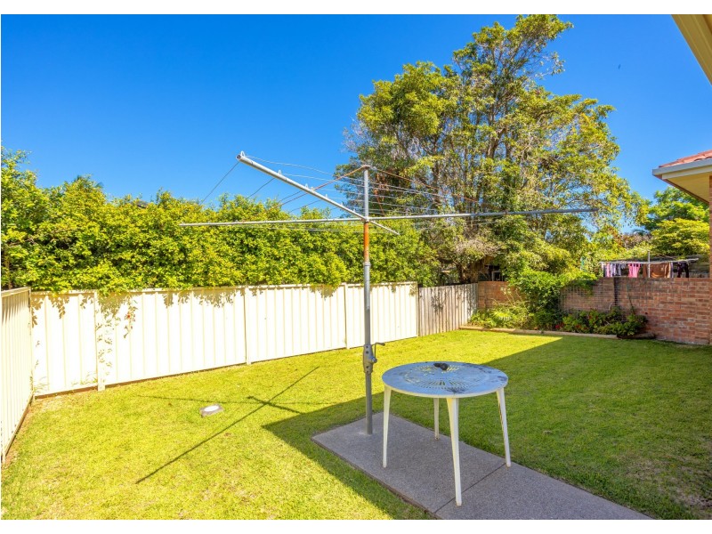 1/5 Wyden Street, Old Bar NSW 2430