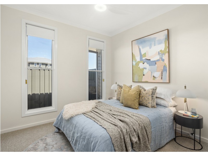 1 Surf Close, Old Bar NSW 2430