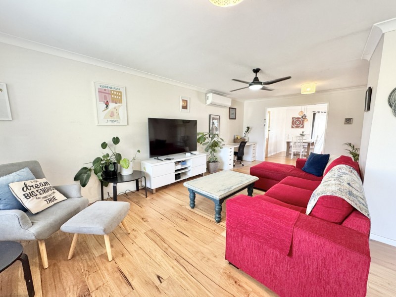 9 Cross Street, Old Bar NSW 2430