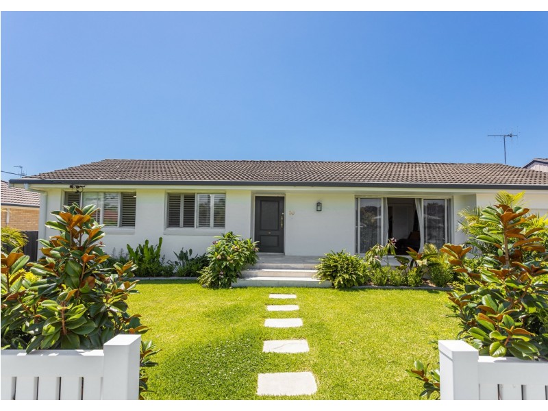 10 Waterman Street, Old Bar NSW 2430