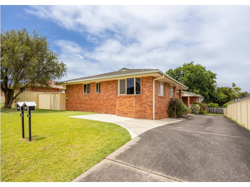 1/16 Leopardwood Street, Old Bar NSW 2430