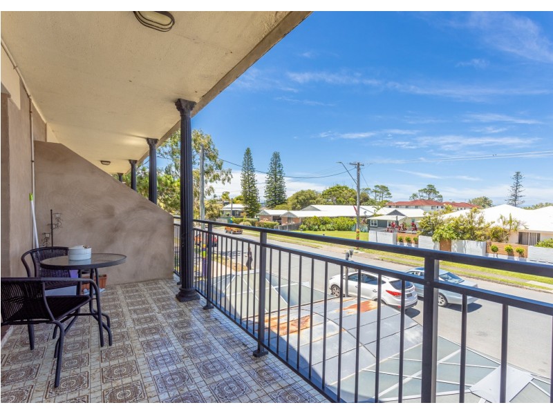 31 Old Bar Road, Old Bar NSW 2430