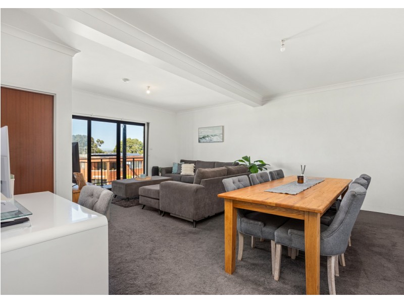 31 Old Bar Road, Old Bar NSW 2430