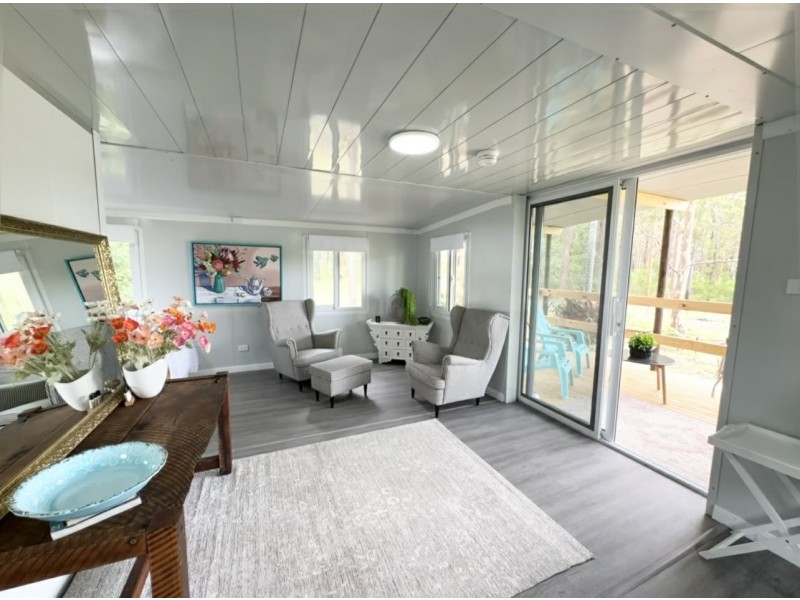 67 Irwins Road, Old Bar NSW 2430