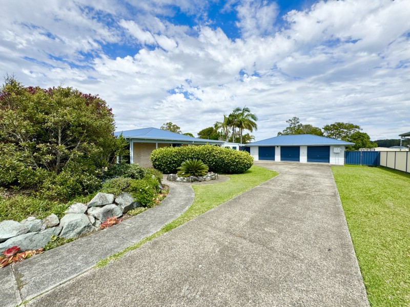 54 Wyden Street, Old Bar NSW 2430