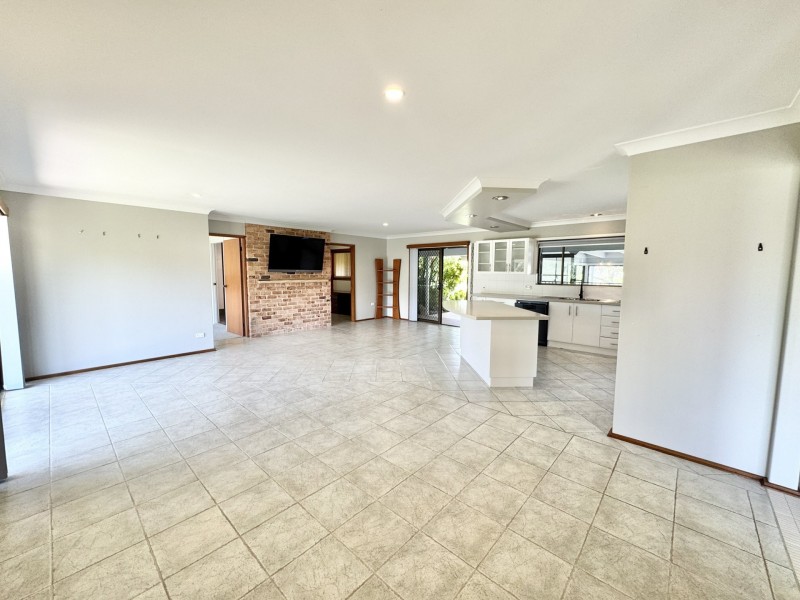 54 Wyden Street, Old Bar NSW 2430