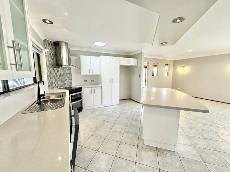 54 Wyden Street, Old Bar NSW 2430