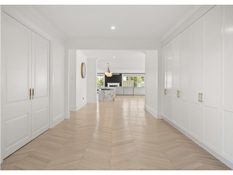 40-42 Weeks Lane, Oxley Island NSW 2430