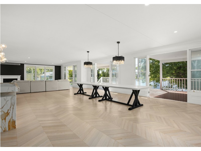 40-42 Weeks Lane, Oxley Island NSW 2430