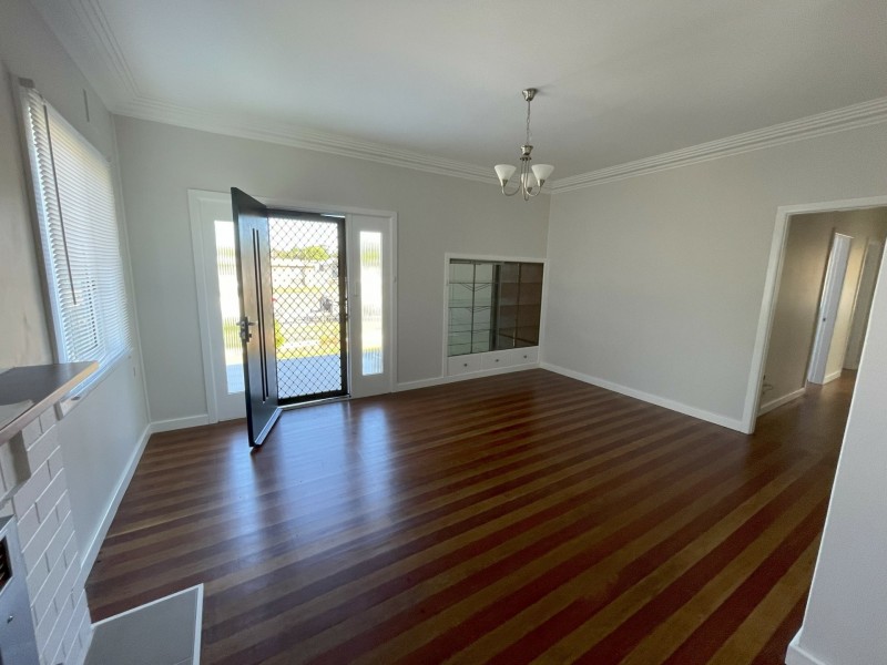 25 Chatham Avenue, Taree NSW 2430