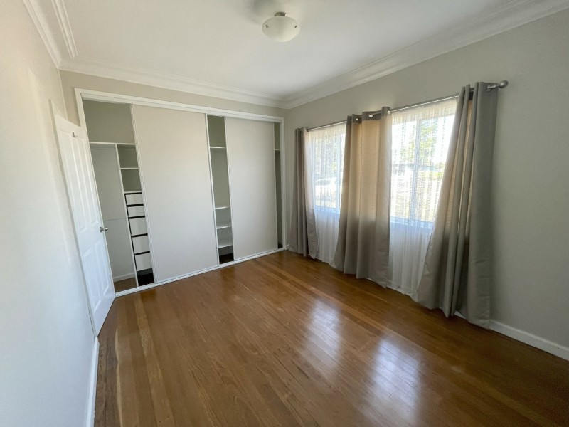 25 Chatham Avenue, Taree NSW 2430