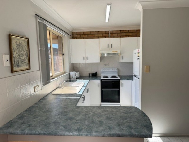 Unit 3/13 Connell Street, Old Bar NSW 2430
