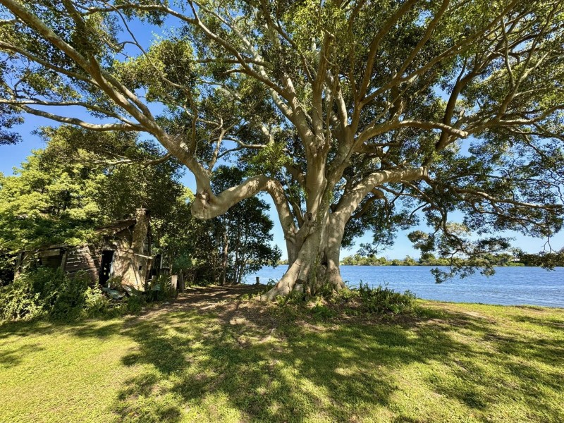 Lot 7 DP1297305 Ferry Road, Oxley Island NSW 2430