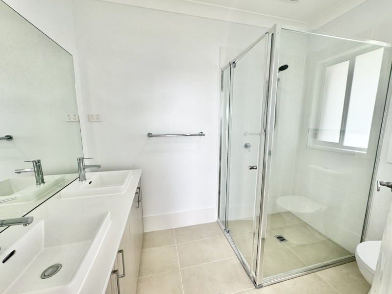 15 Driftwood Boulevard, Old Bar NSW 2430