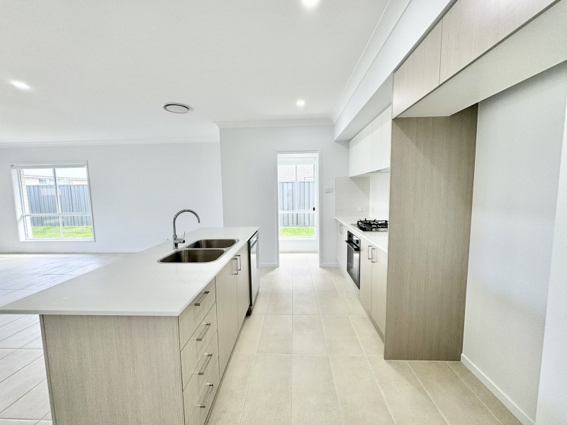15 Driftwood Boulevard, Old Bar NSW 2430
