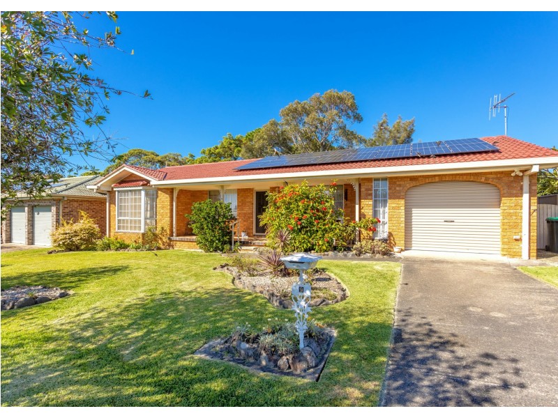 9 Suni Drive, Old Bar NSW 2430