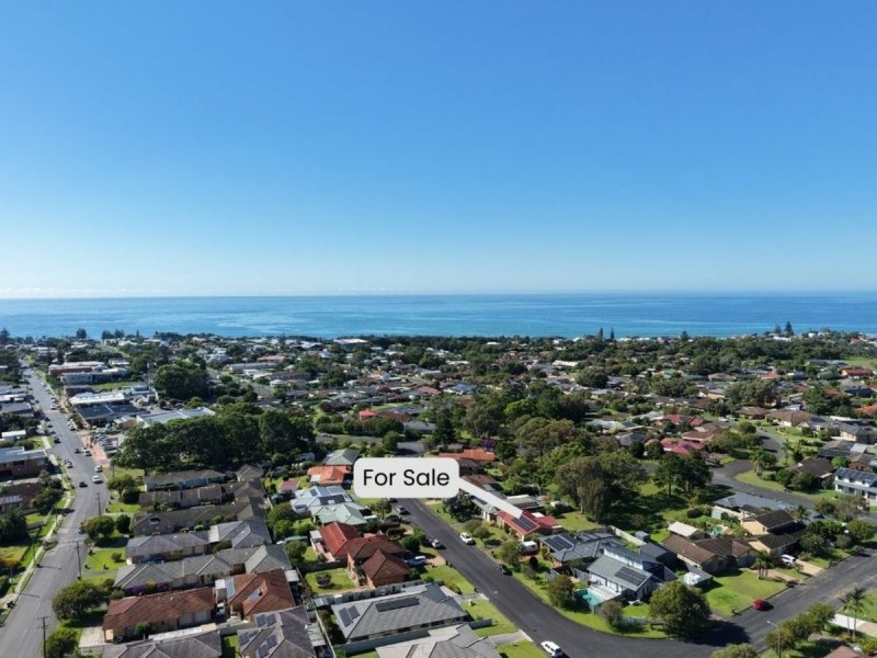 9 Suni Drive, Old Bar NSW 2430