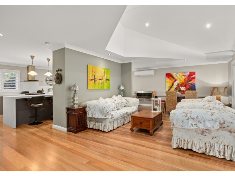 38 Allan Lane, Oxley Island NSW 2430