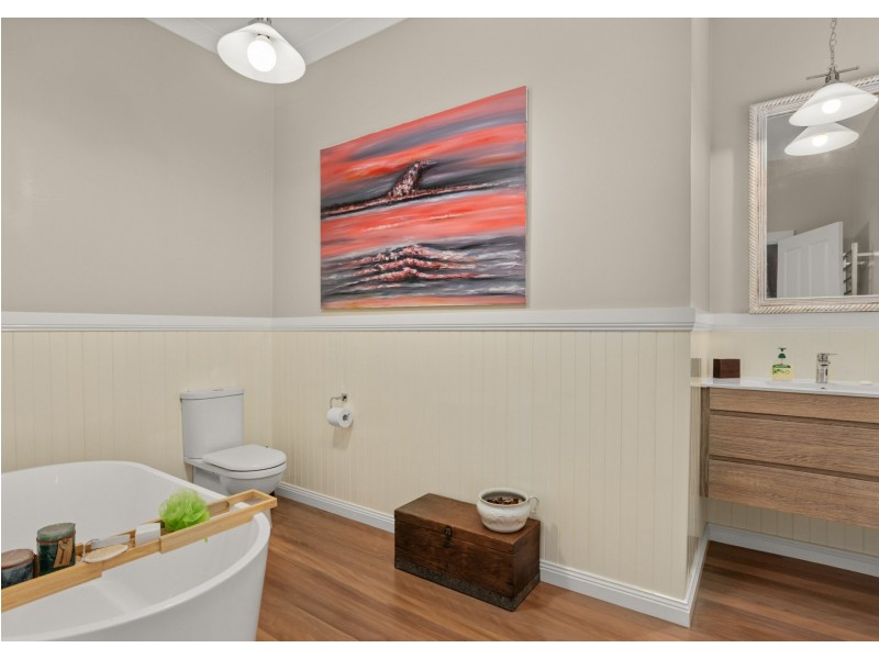 38 Allan Lane, Oxley Island NSW 2430