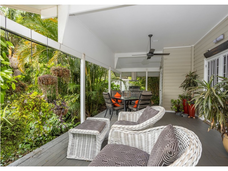 38 Allan Lane, Oxley Island NSW 2430