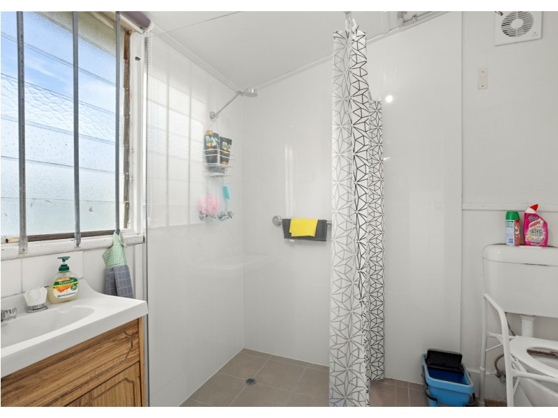 2 Waterman Street, Old Bar NSW 2430