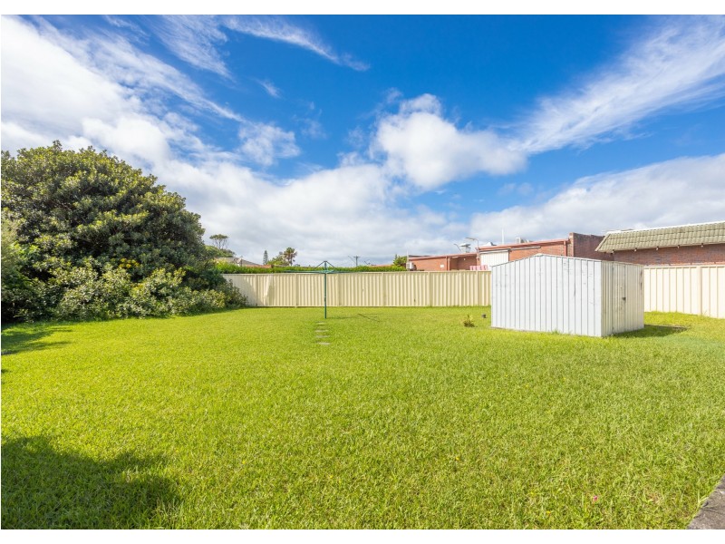 2 Waterman Street, Old Bar NSW 2430