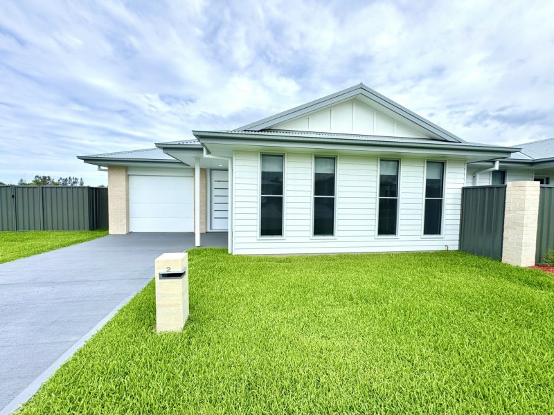 2 Surf Close, Old Bar NSW 2430