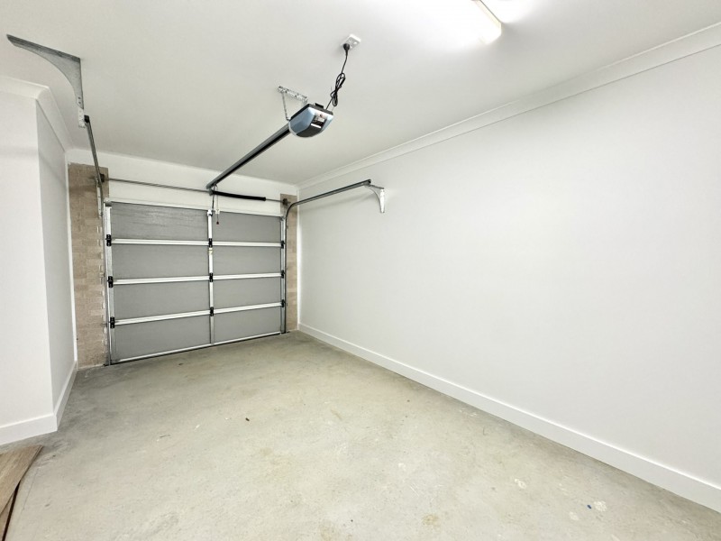 2 Surf Close, Old Bar NSW 2430