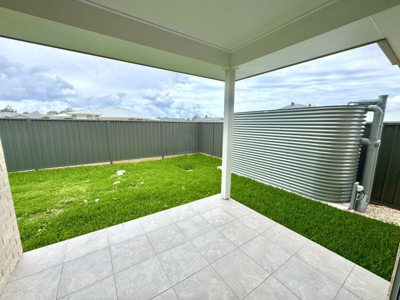 2 Surf Close, Old Bar NSW 2430