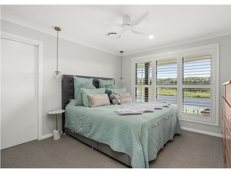 68 Forest Lane, Old Bar NSW 2430