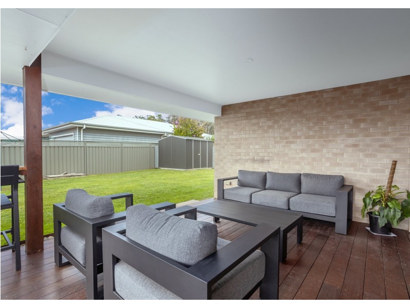 68 Forest Lane, Old Bar NSW 2430