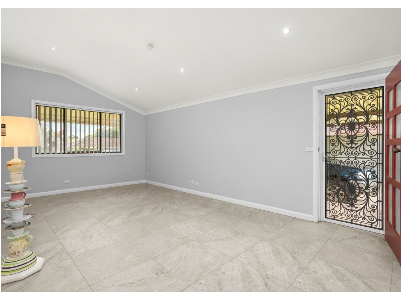 21 Cross Street, Old Bar NSW 2430